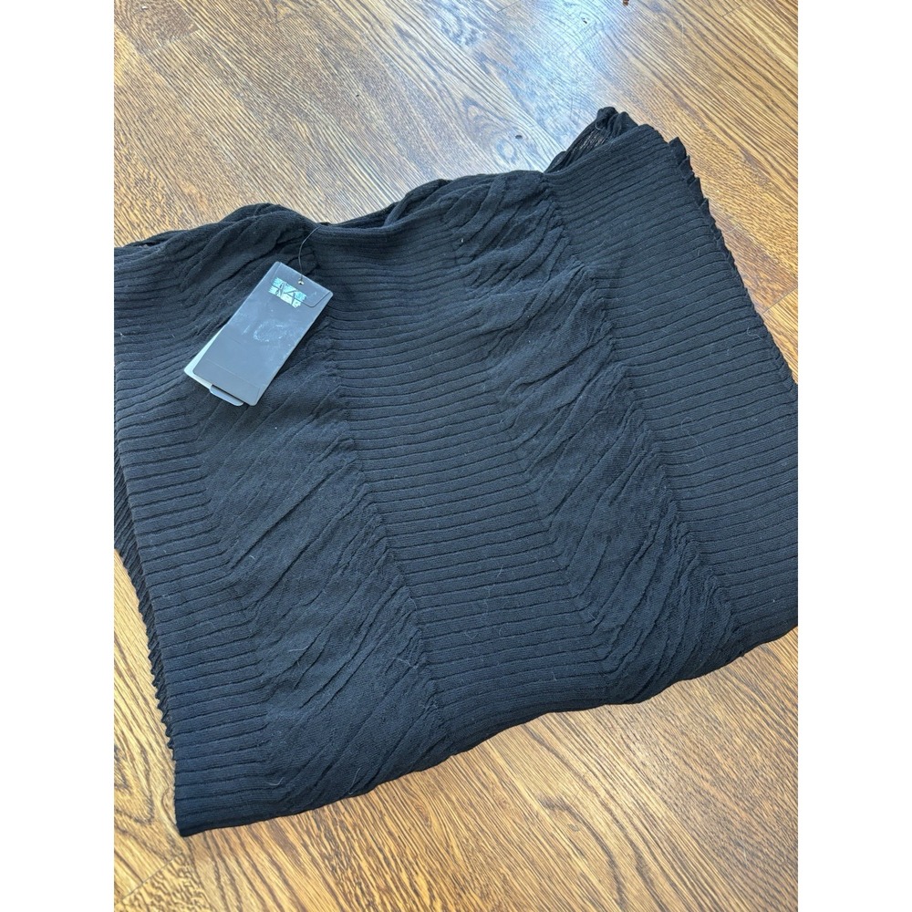 Donna Karan‎ Ripple Stitch Wool Shawl Scarf Wrap Black NWT Made Italy Fall 2010